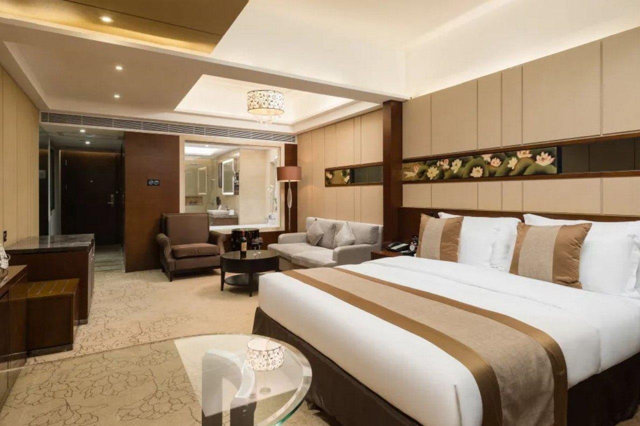 Maoming International Hotel Exterior photo
